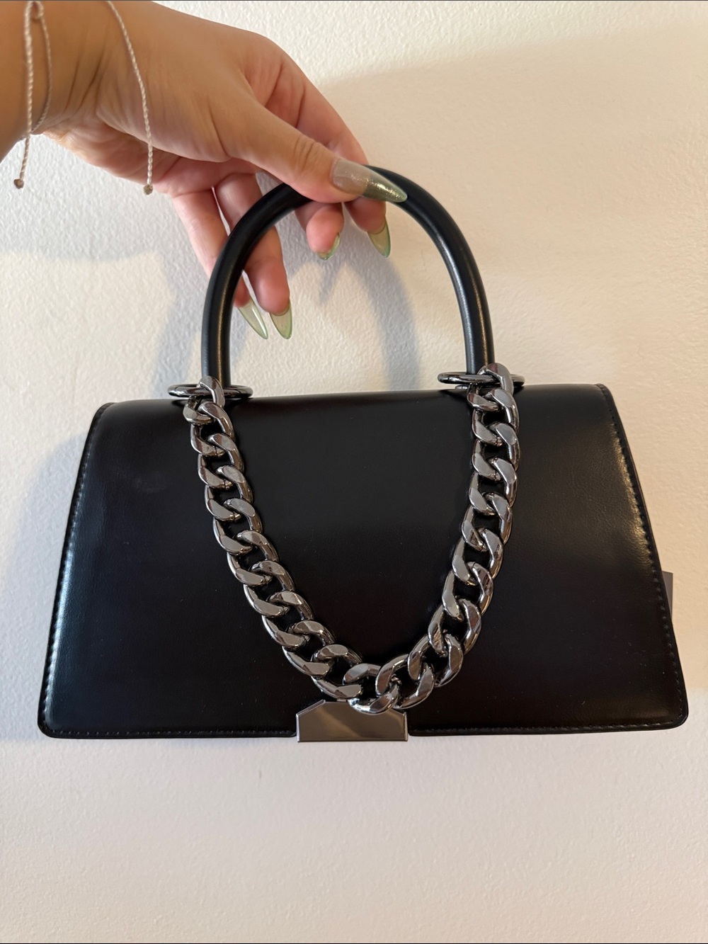 Aldo Black Structured Top-Handle Crossbody with Chunky Silver Chain NWT